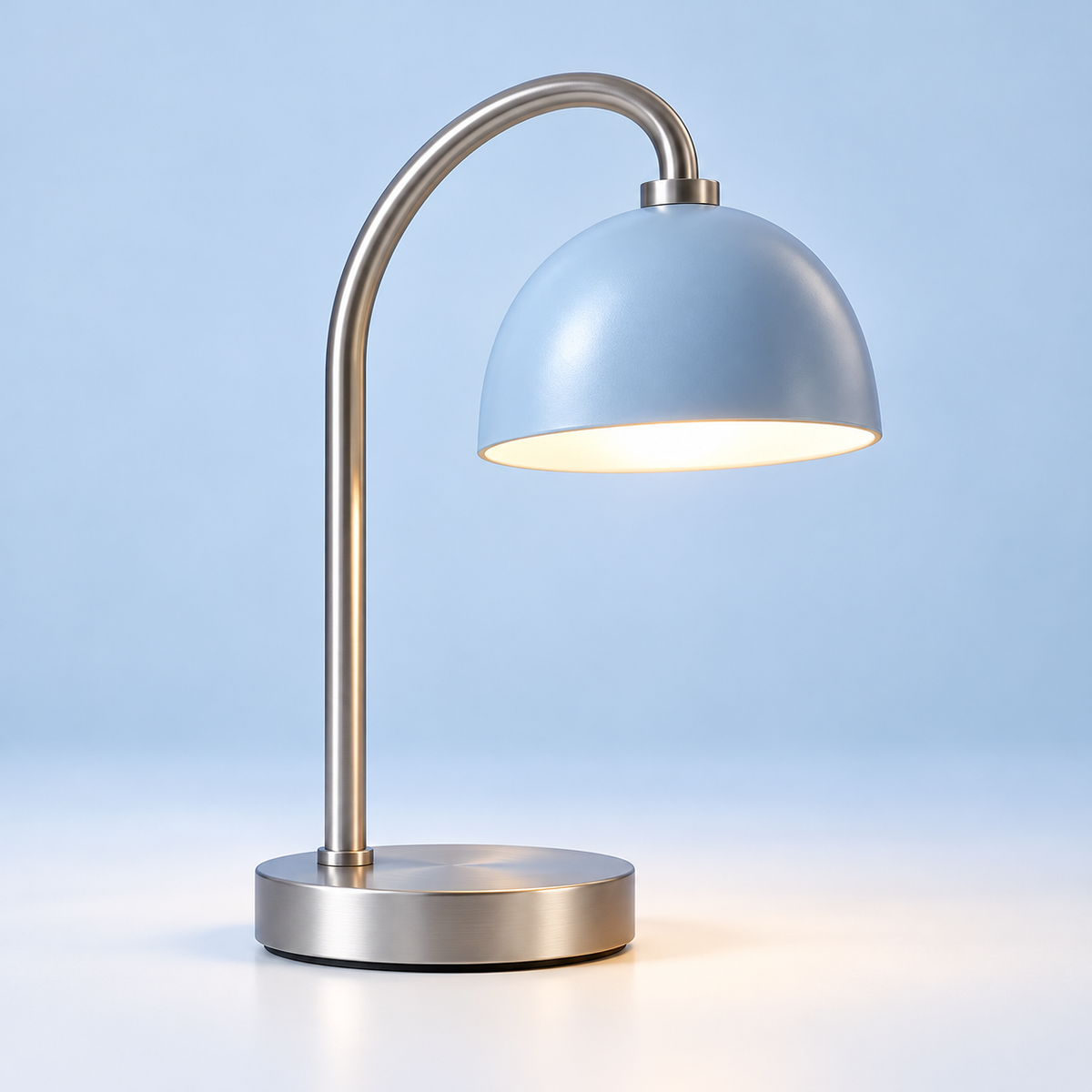 Lumerqo Arc Desk Lamp — front product view