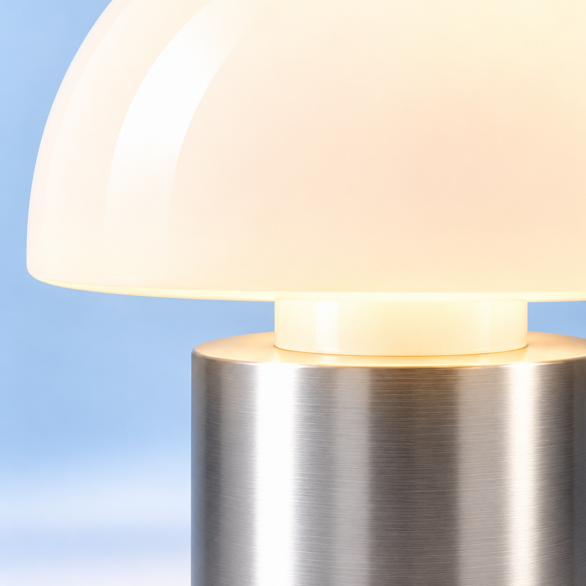 Lumerqo Opal Table Lamp — close-up detail